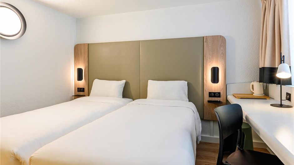 Campanile Hotel Tours South Room