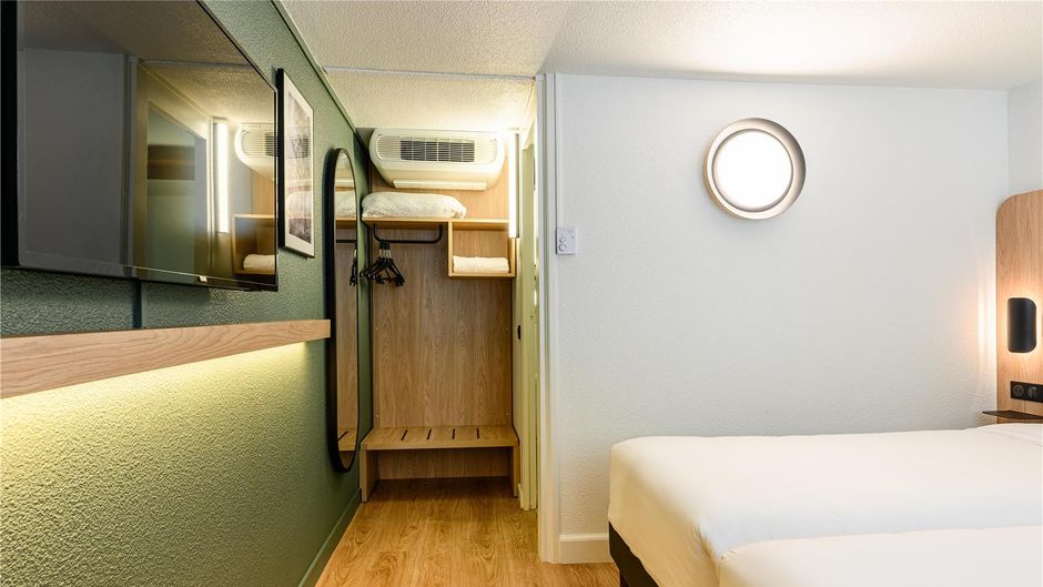 Campanile Hotel Tours South Room