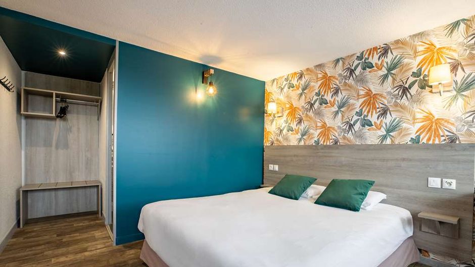 Hotel Kyriad Valenciennes Sud Room