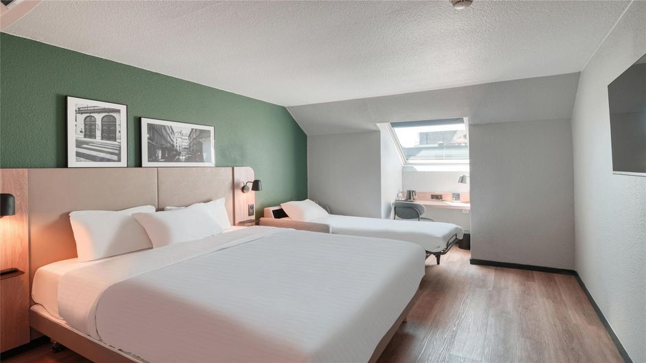 Hotel Campanile Room