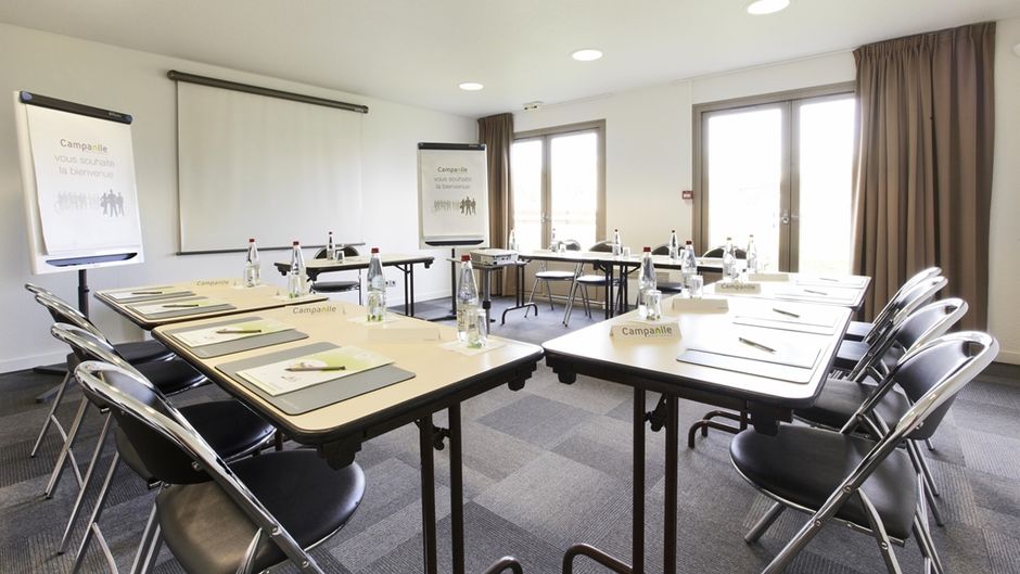 Campanile Vierzon Meeting