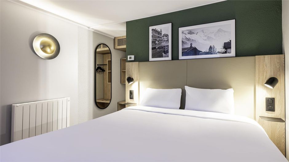Campanile Vierzon Room