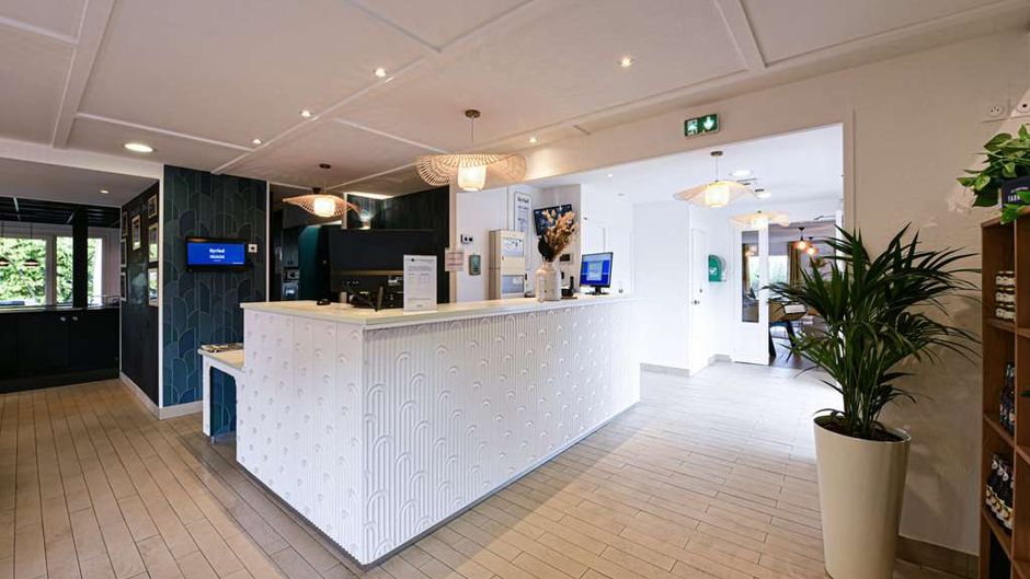 Campanile Villeneuve-Saint-Georges Lobby