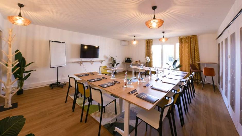 Campanile Villeneuve-Saint-Georges Meeting