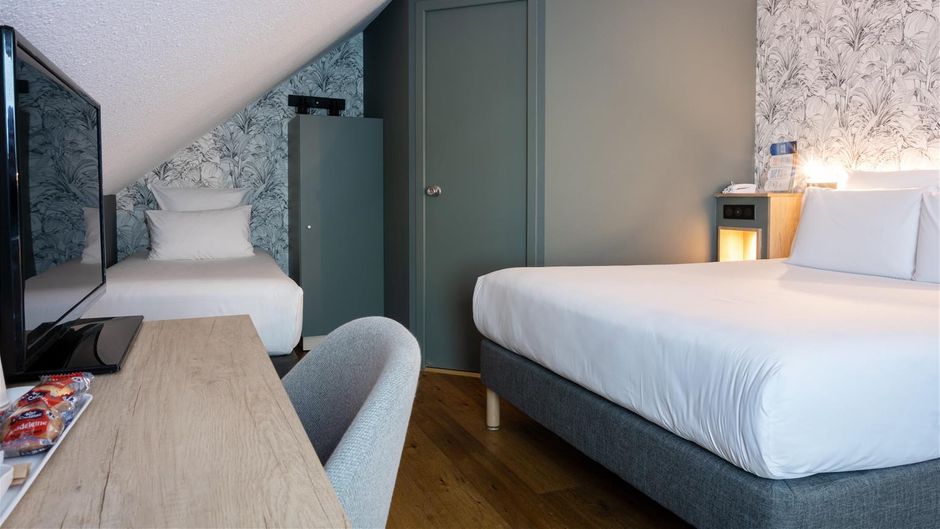 Kyriad Hotel Beaune Room