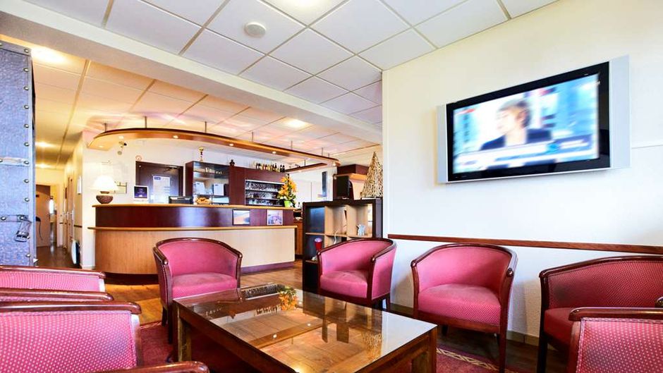 Hotel Kyriad Beauvais South Lobby