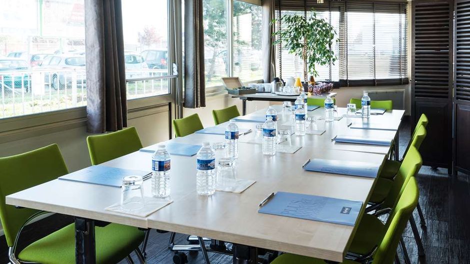 Hotel Kyriad Caen Sud Ifs Meeting