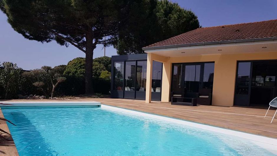 Kyriad Hotel Carcassonne Ouest Pool