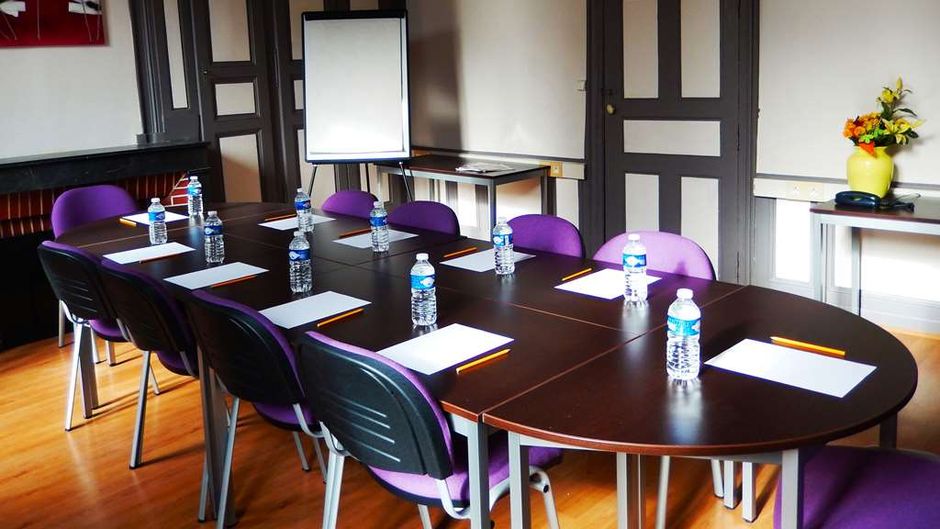 Hotel Kyriad Charlon Sur Saone Meeting