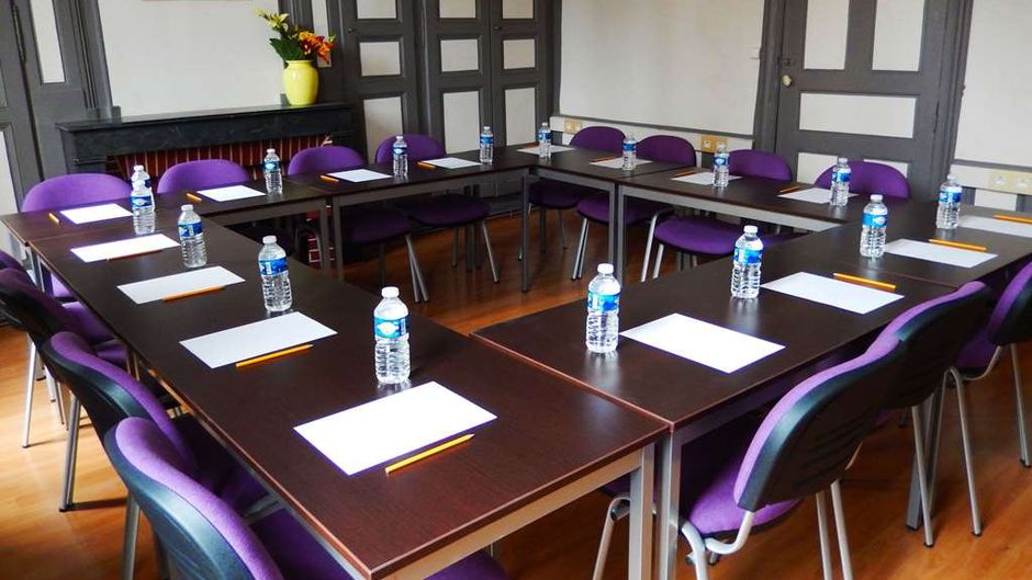 Hotel Kyriad Charlon Sur Saone Meeting