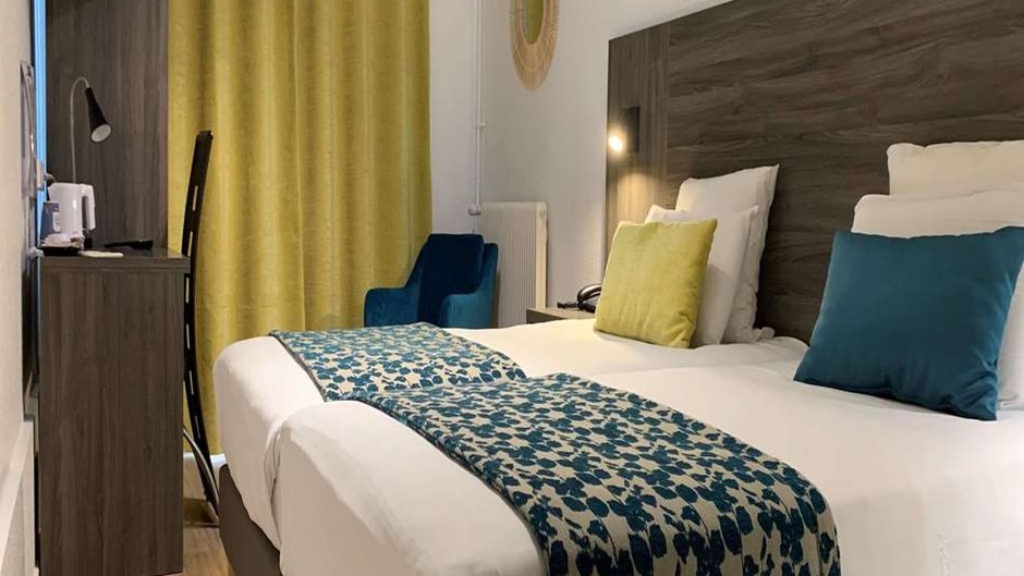 Hotel Kyriad Charlon Sur Saone Room