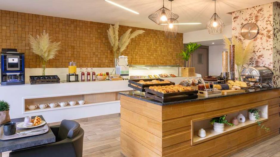 Kyriad Chambery Center Curial Restaurant