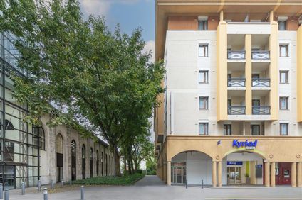 Kyriad Chambery Center Curial