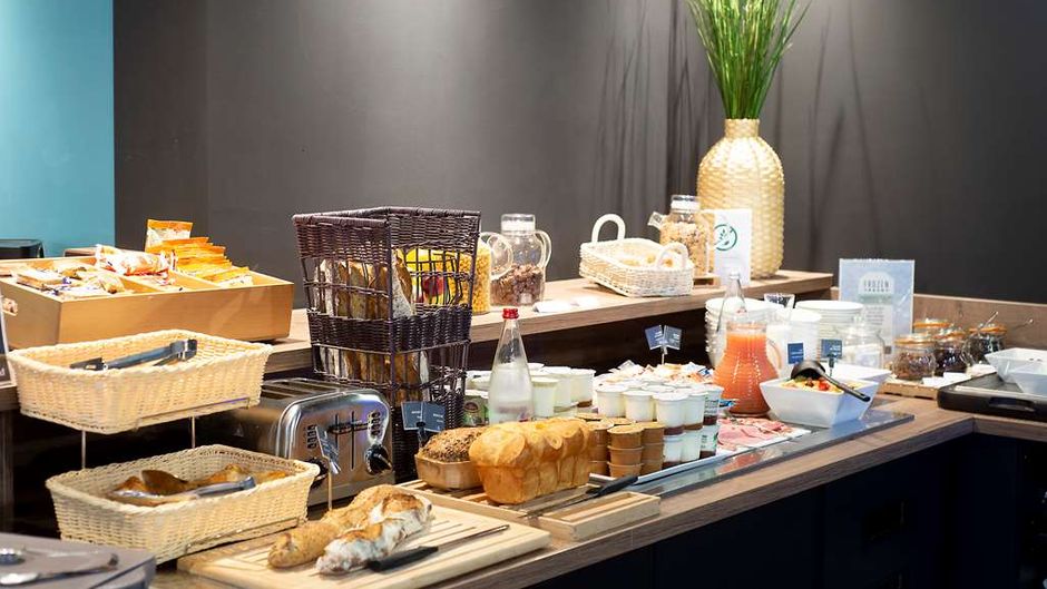 Kyriad Clermont-Ferrand Centre Restaurant