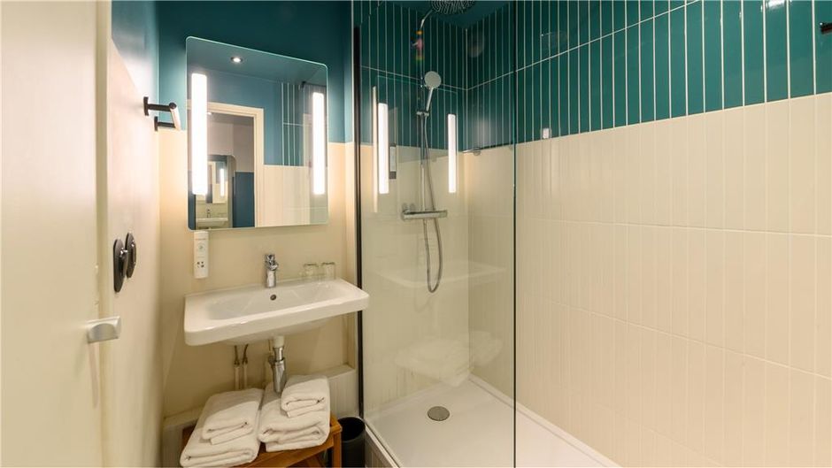 Kyriad Compiegne Room
