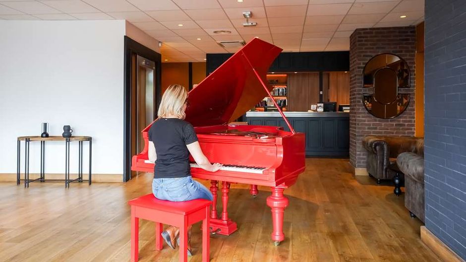Kyriad Creteil Bonneuil Sur Mar Lobby