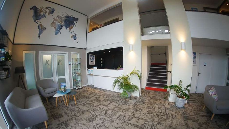 Hotel Kyriad La Fleche Lobby