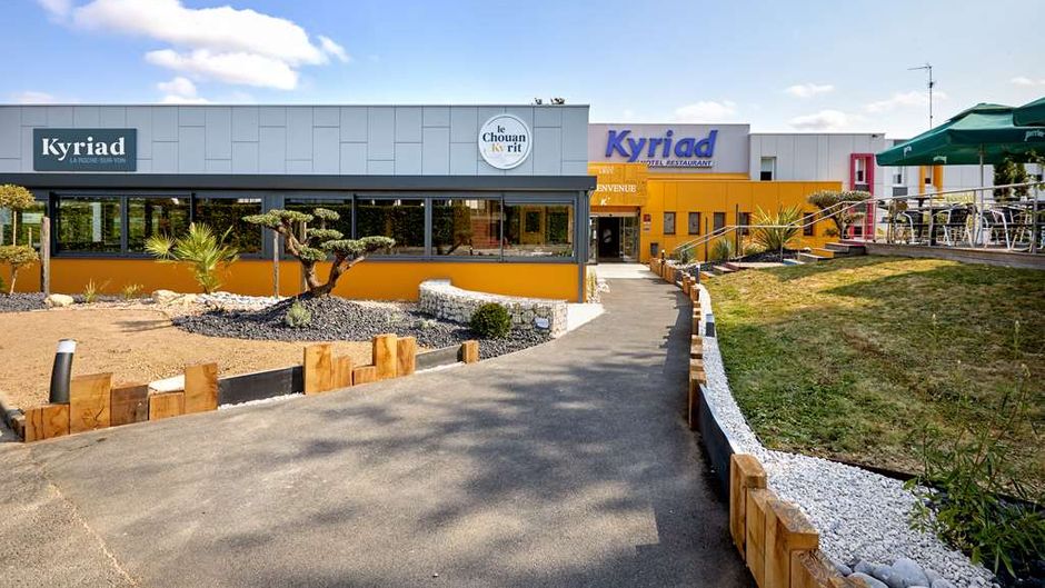 Kyriad La Roche-sur-Yon Exterior