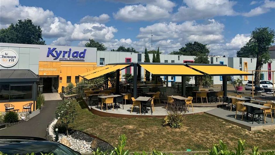 Kyriad La Roche-sur-Yon Exterior