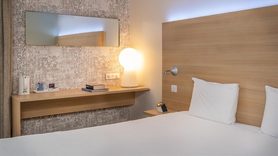 Hotel Kyriad Room