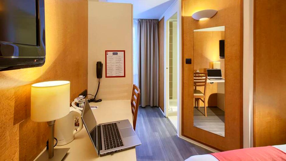 Kyriad Libourne Arveyres Room