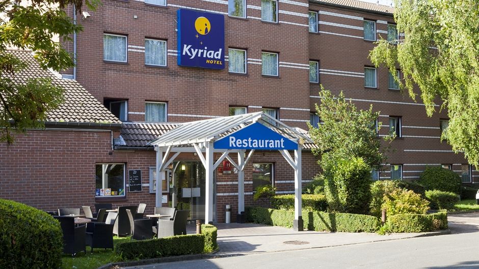 Hotel Kyriad Lille Est Exterior
