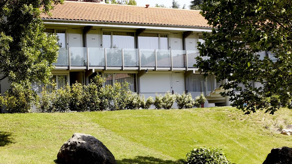 Hotel Kyriad LYON SUD - Sainte Foy Exterior