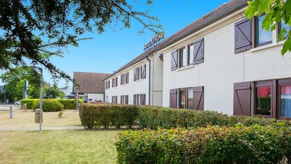 Kyriad Montargis Exterior