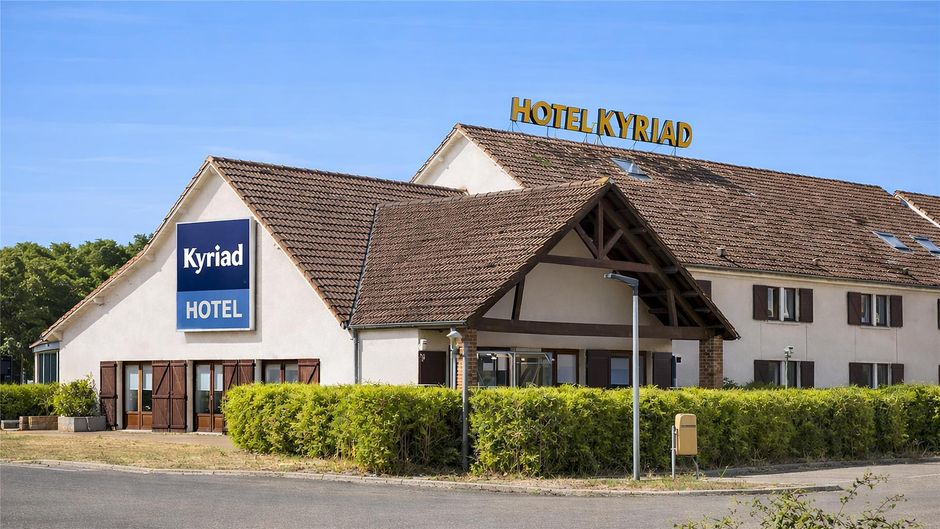 Kyriad Montargis Exterior