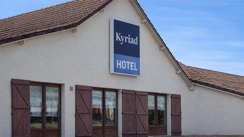 Kyriad Montargis Exterior