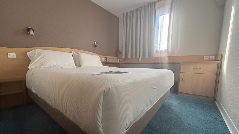 Hotel Kyriad Montpellier-Aeroport Room