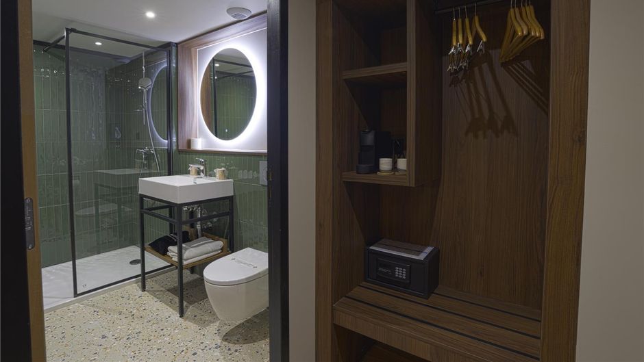 Kyriad Montpellier Sud - Lattes Room