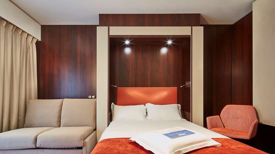 Kyriad Hotel Nantes Sud Room