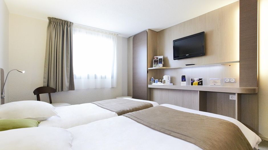 Kyriad Nevers Centre Room