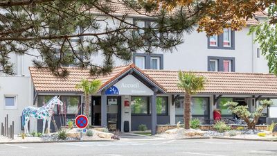 Kyriad Niort Hotel