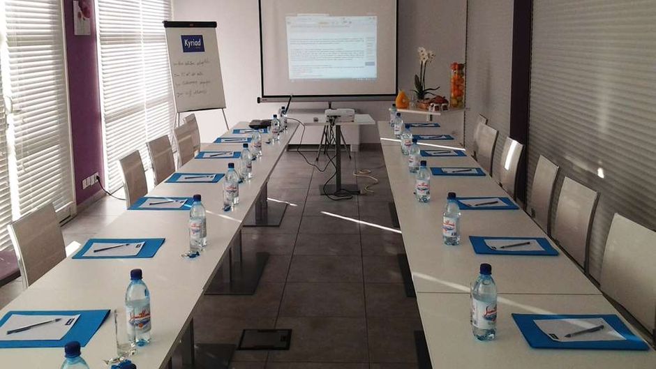 Kyriad Perpignan Sud Meeting