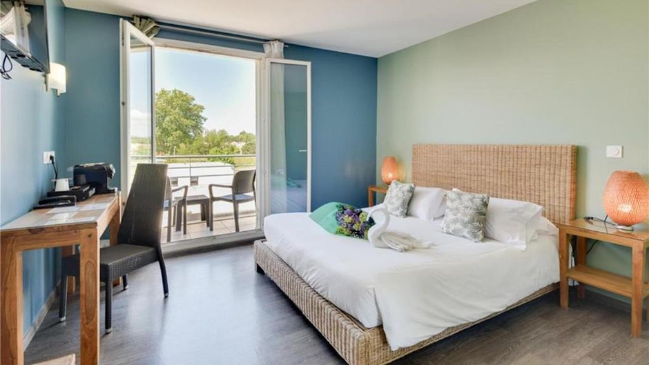 Kyriad Perpignan Sud Room