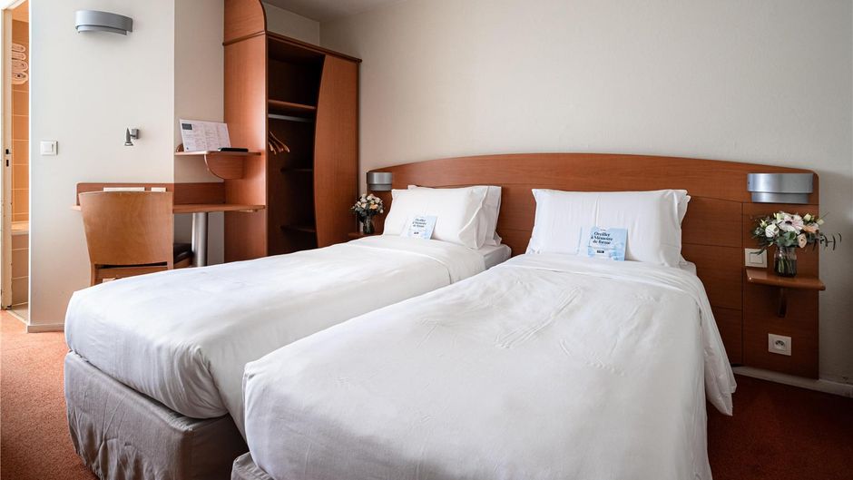 Kyriad Rennes Nord Room