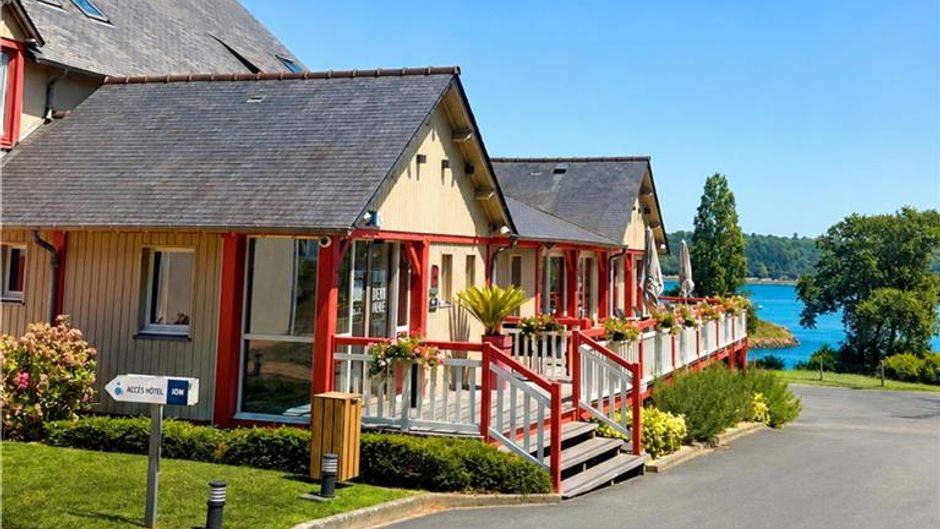 Kyriad Saint Malo Ouest/Dinard Exterior