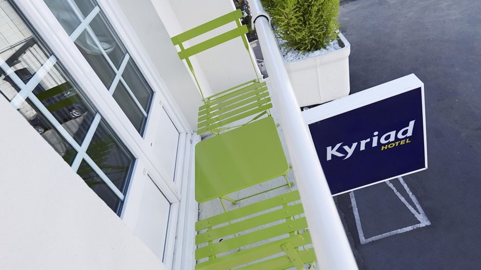 Kyriad Saumur Centre Exterior