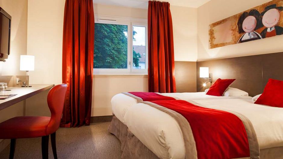 Hotel Kyriad Room