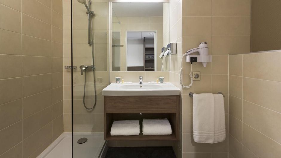 Hotel Kyriad Room