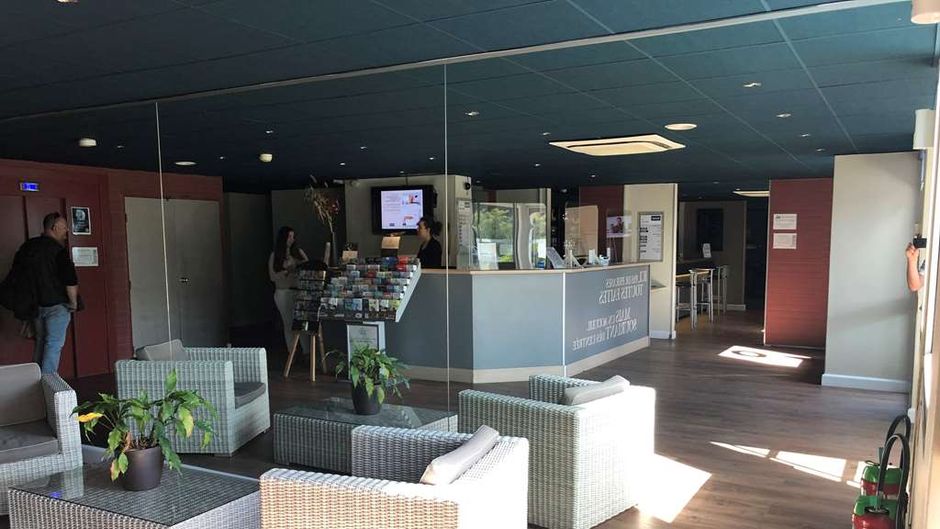 Hotel Kyriad Toulon Est-La Garde Lobby