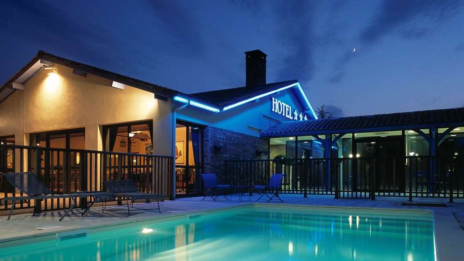 Kyriad Prestige Hotel Bordeaux/Merignac Exterior