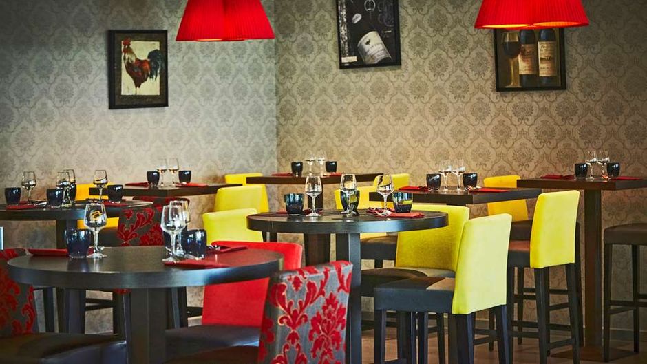 Kyriad Prestige Lyon Saint Priest Restaurant