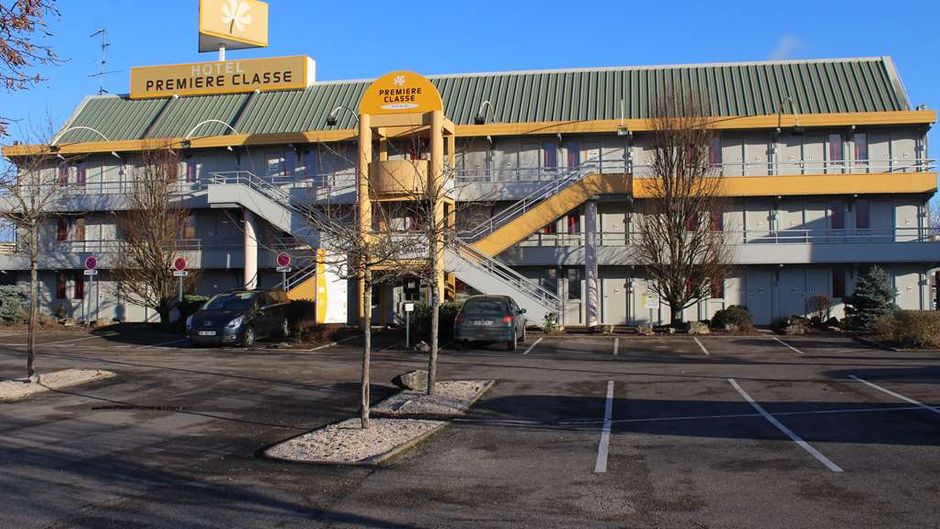 Balladins Dijon Exterior