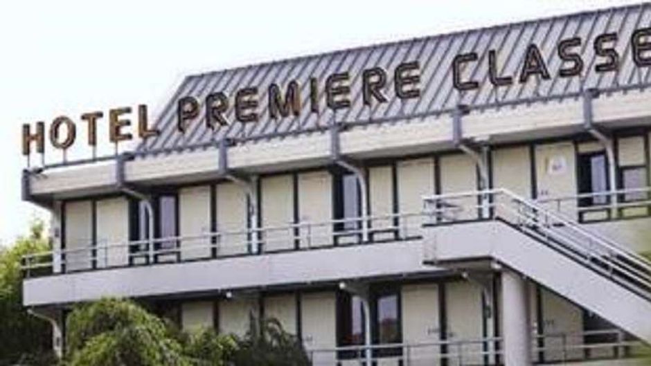Premiere Classe Evreux Exterior