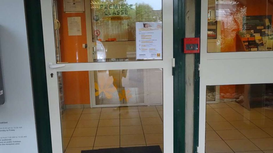 Premiere Classe Lyon Sud - Chasse Sur Exterior