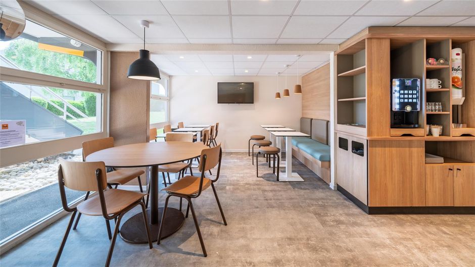 Premiere Classe Lyon Sud - Chasse Sur Restaurant