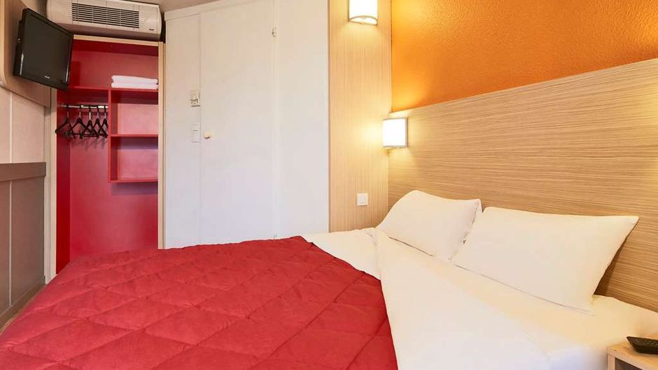 Ibis Toulouse Purpan Hotel Room